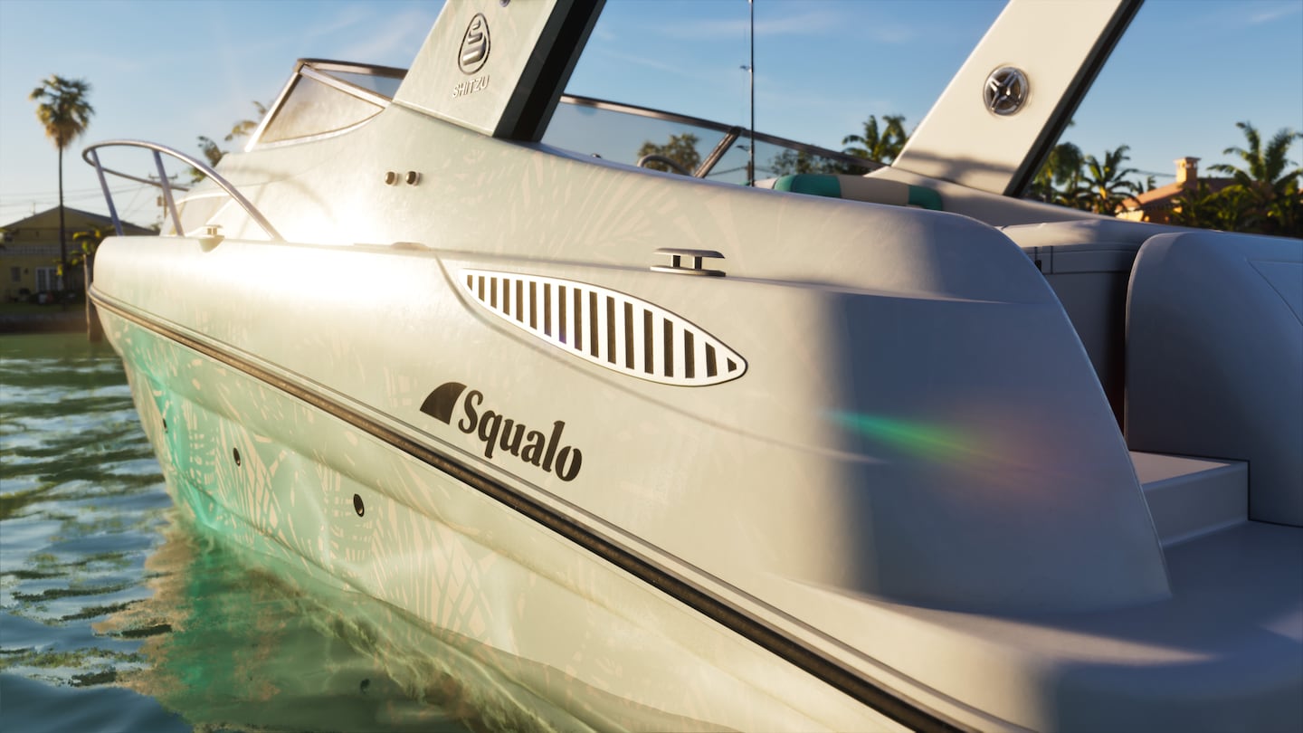 Shitzu Squalo Boat — thumbnail 2